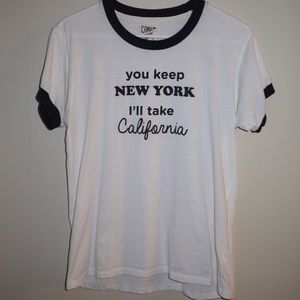 Comfy California t-shirt